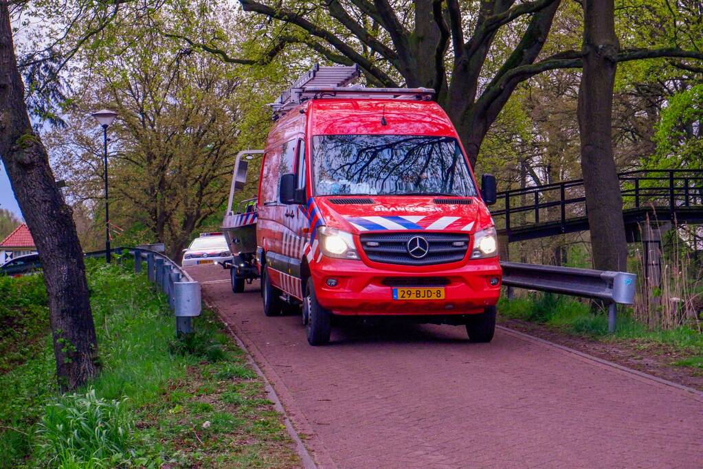 Auto in kanaal gedumpt na woningoverval