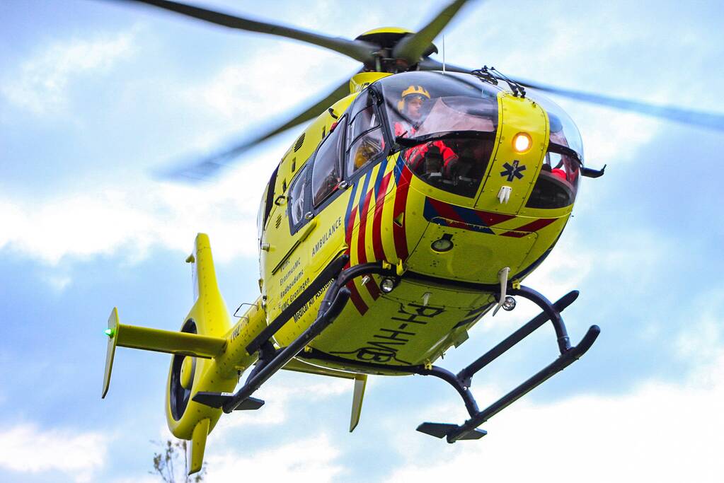 Traumahelikopter ingezet bij incident in woning