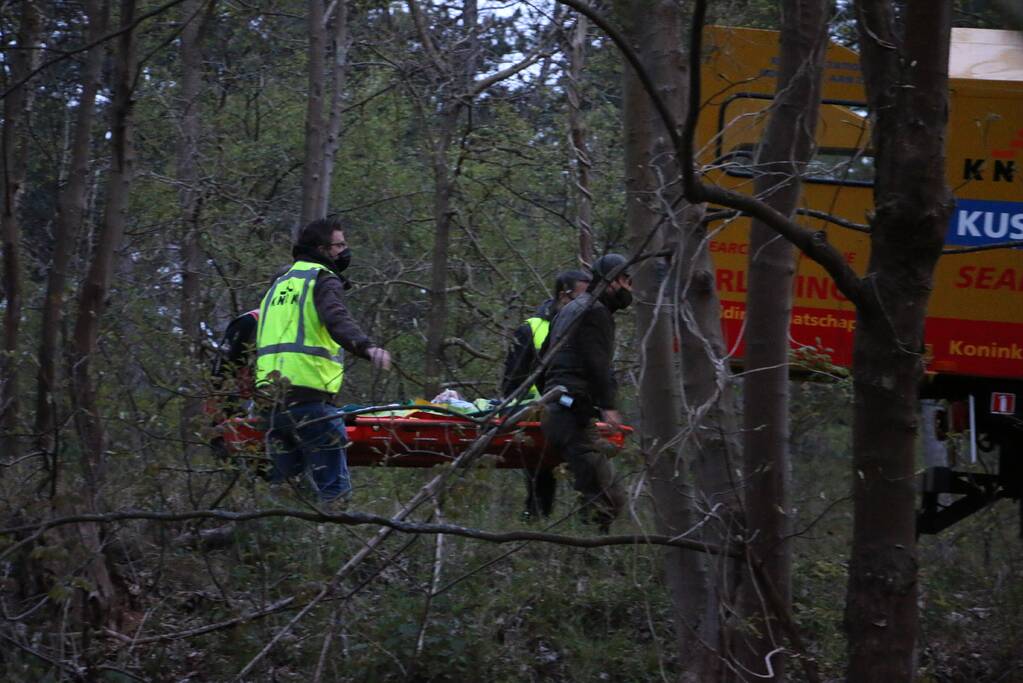 Meisje gewond na val van paard
