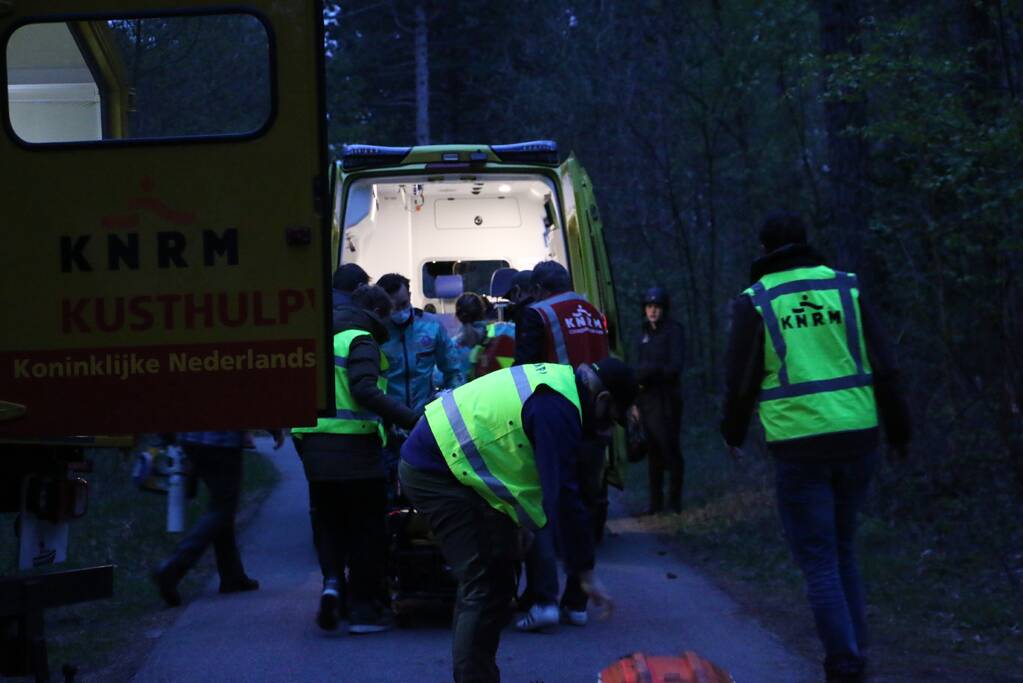 Meisje gewond na val van paard