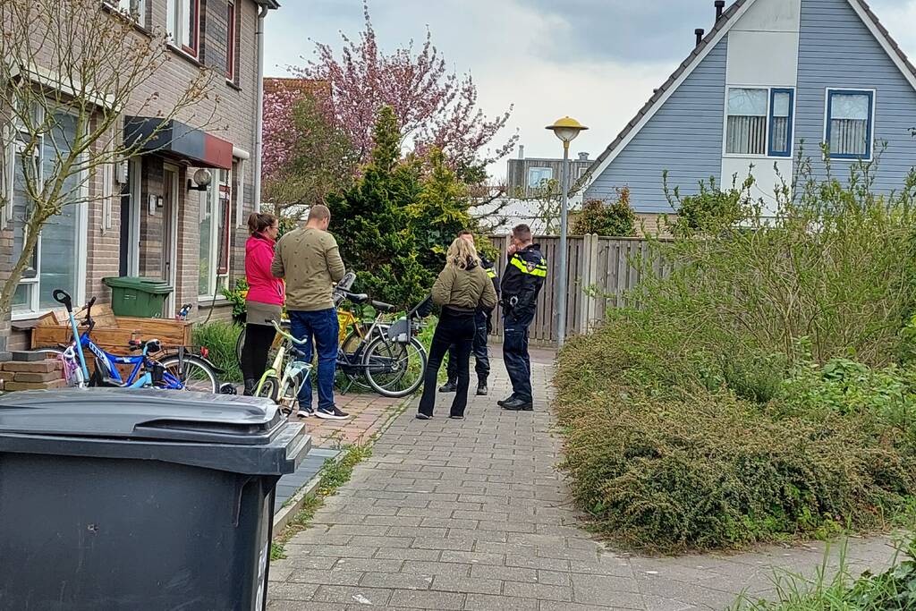 Politie doet onderzoek naar incident in woning