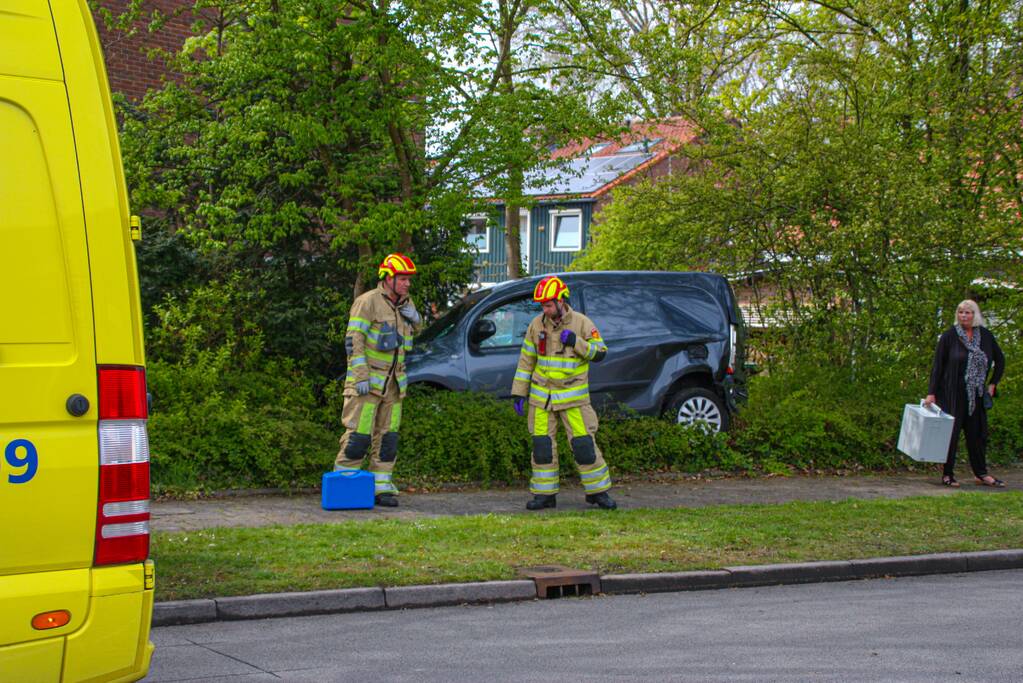 Meerdere voertuigen betrokken bij botsing op kruising in Schuilenburg