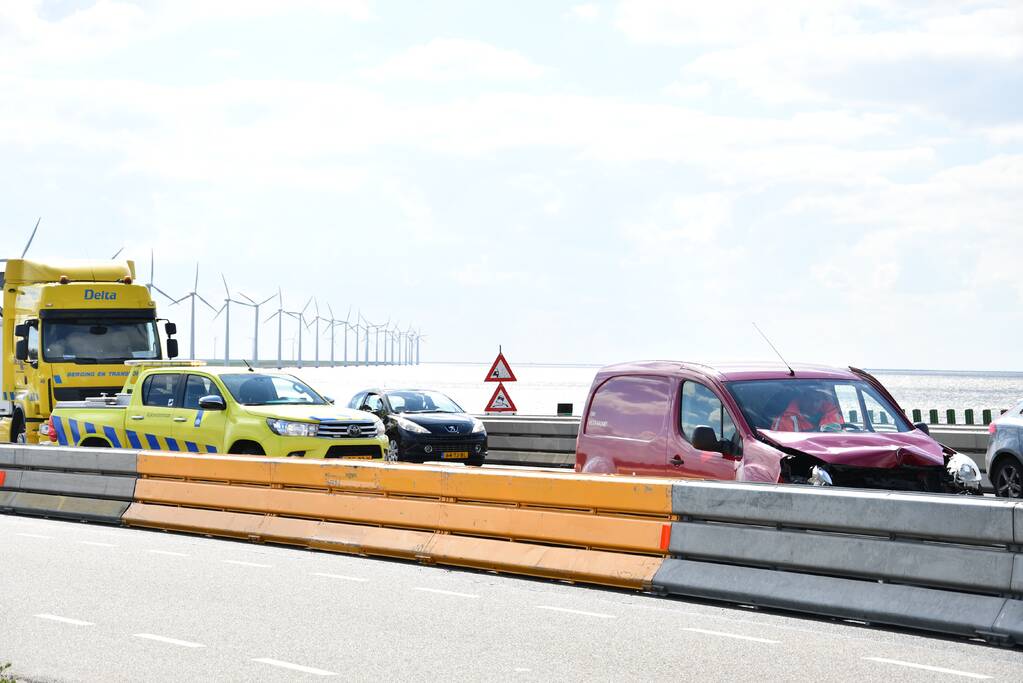 Meerdere voertuigen met elkaar in botsing