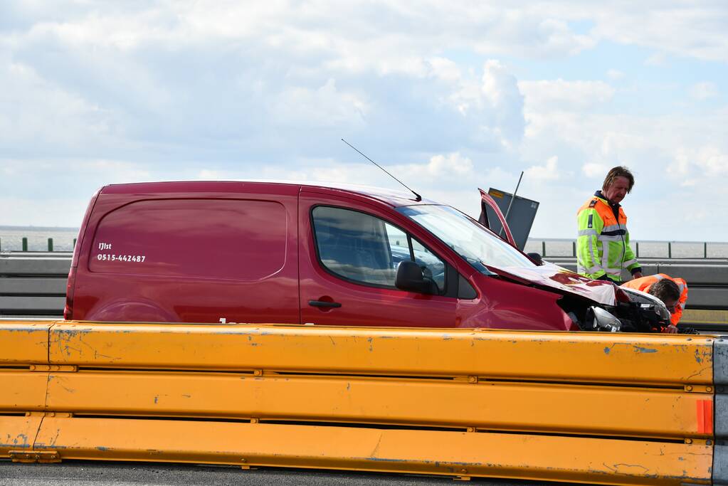 Meerdere voertuigen met elkaar in botsing