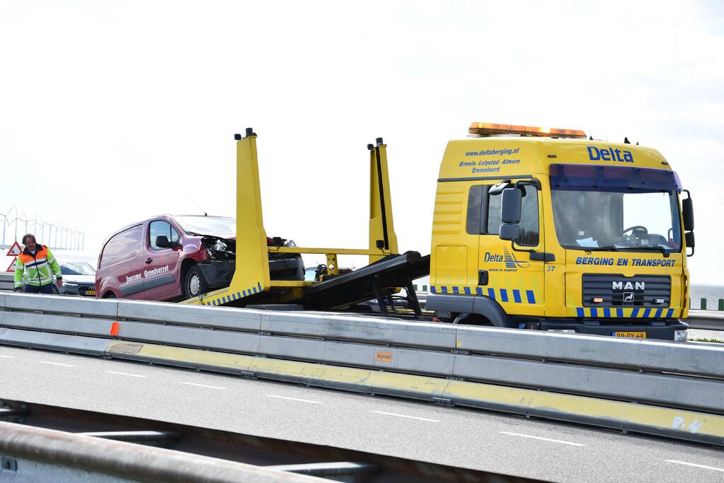 Meerdere voertuigen met elkaar in botsing