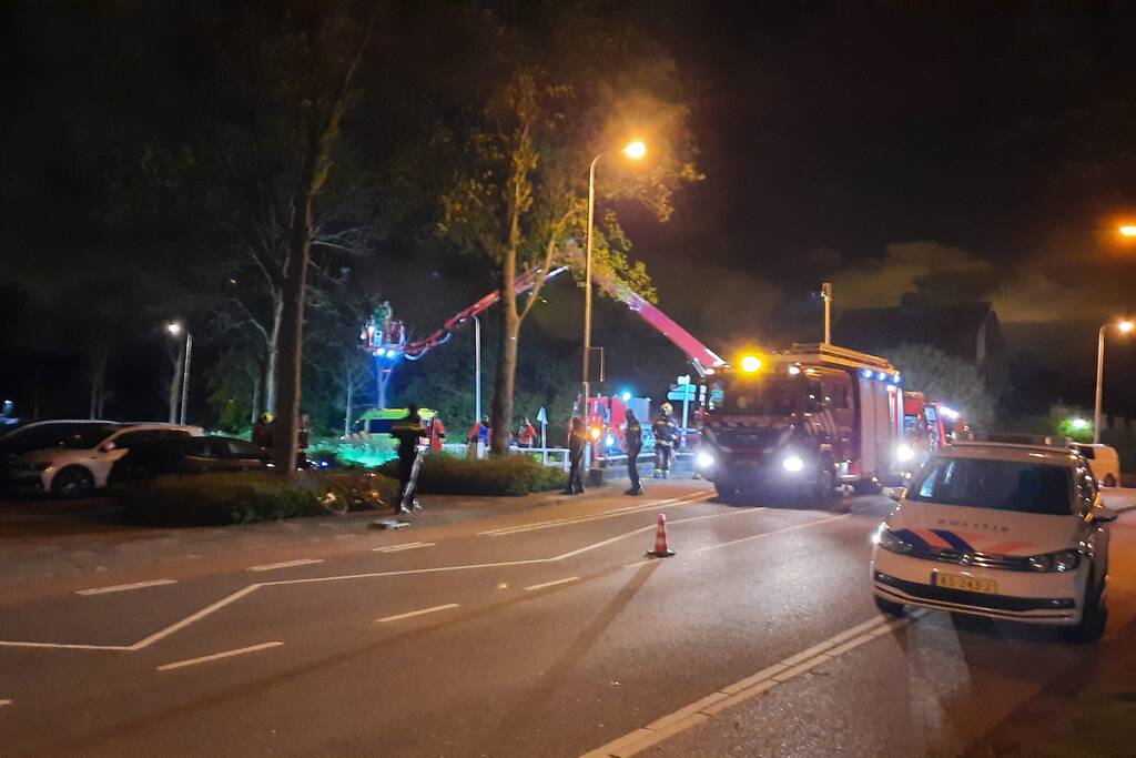 Zoektocht naar gevonden fiets in water