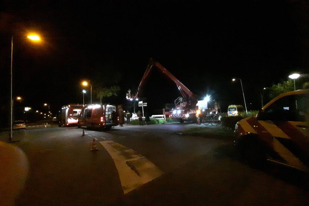 Zoektocht naar gevonden fiets in water