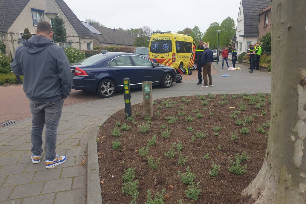 Fietser ernstig gewond bij aanrijding