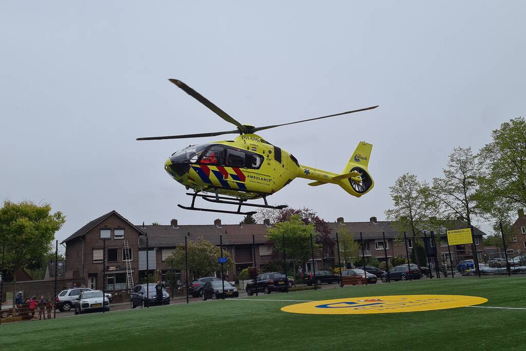 Fietser ernstig gewond bij aanrijding