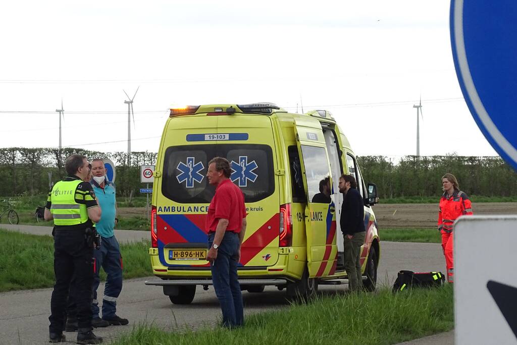 Traumahelikopter landt voor rendez-vous