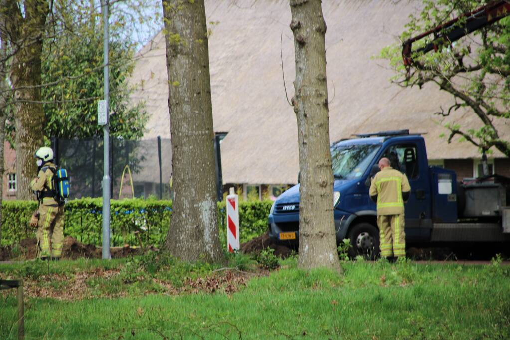 Gasleiding geraakt bij graafwerkzaamheden