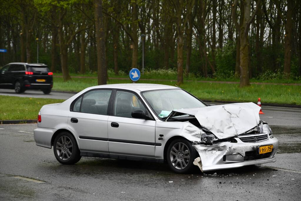 Flinke schade bij verkeersongeval