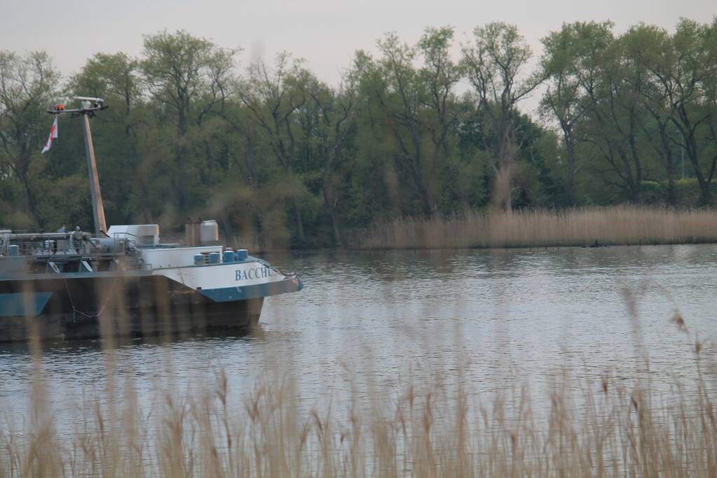 Schade bij aanvaring tussen twee schepen