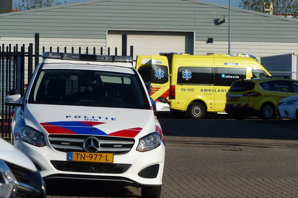 Overleden persoon aangetroffen bij Toyota-garage Industrieterrein De Poel