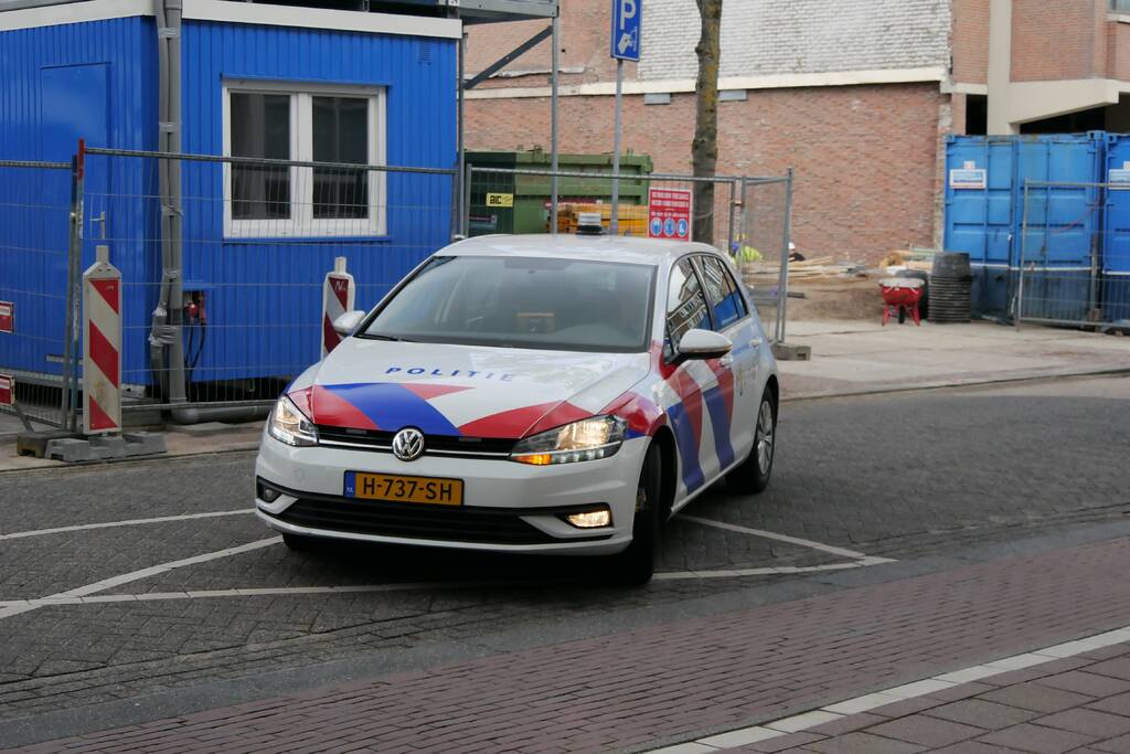 Politiebureau ontruimd na inleveren mogelijk explosief