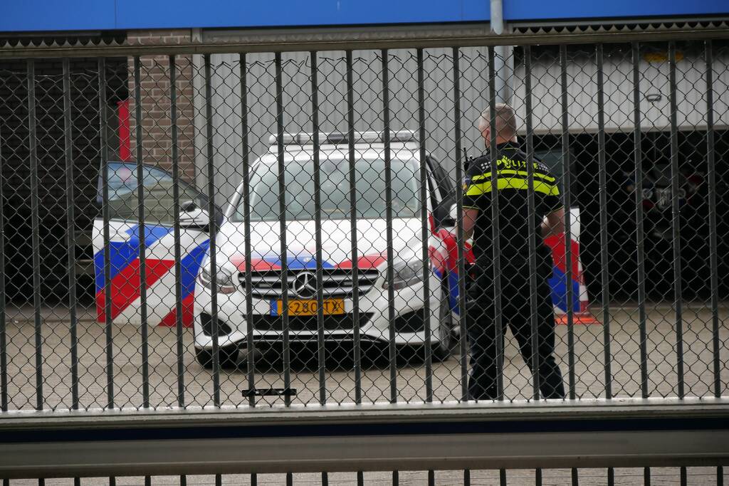 Politiebureau ontruimd na inleveren mogelijk explosief