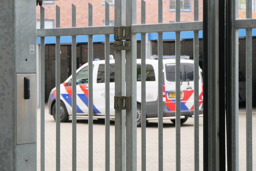 Politiebureau ontruimd na inleveren mogelijk explosief