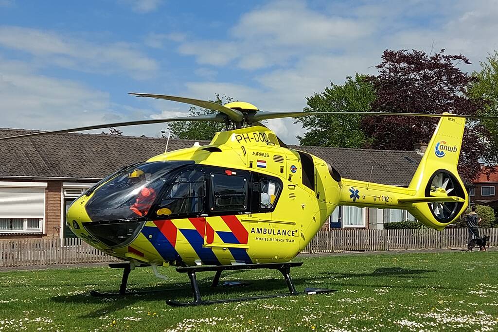 Traumahelikopter landt voor incident