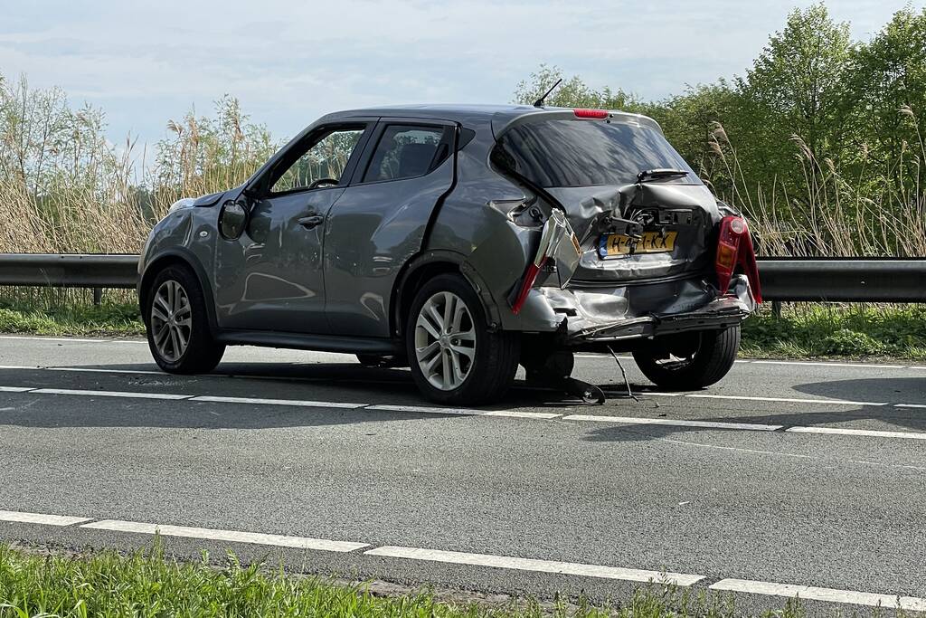 Veel schade bij kettingbotsing