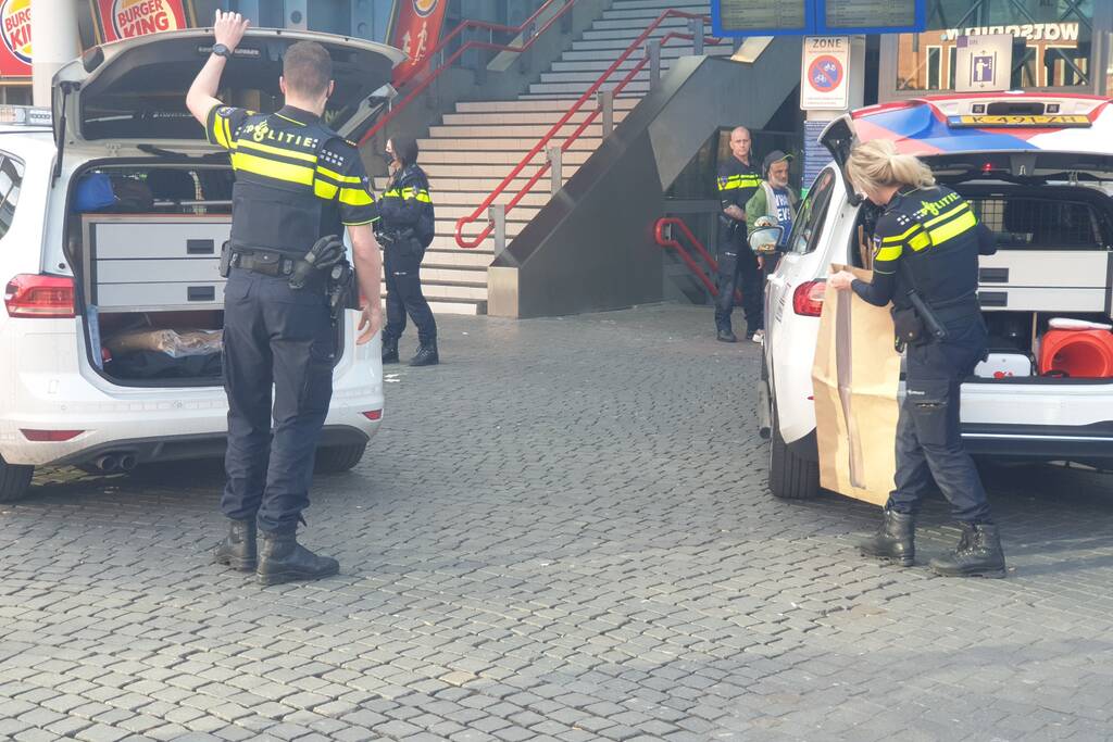 Persoon met mes op zak aangehouden bij station