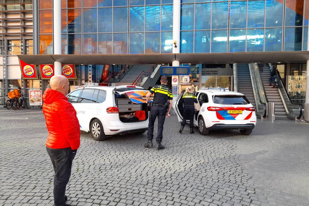 Persoon met mes op zak aangehouden bij station