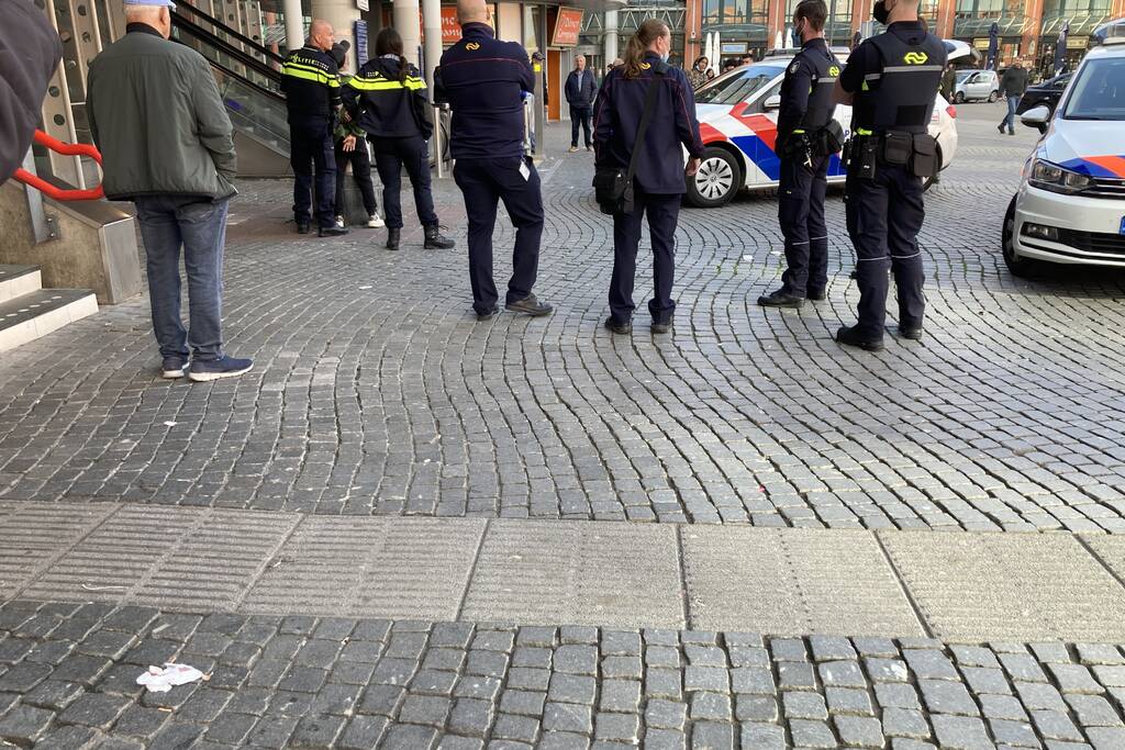 Persoon met mes op zak aangehouden bij station