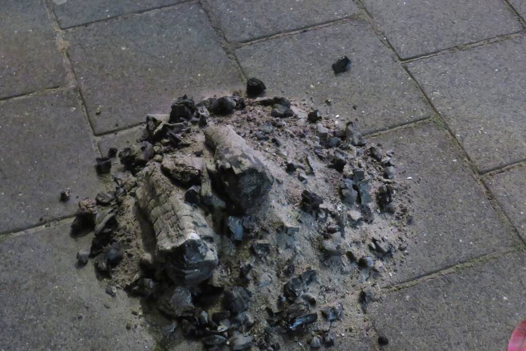 Schoorsteenbrand snel onder controle