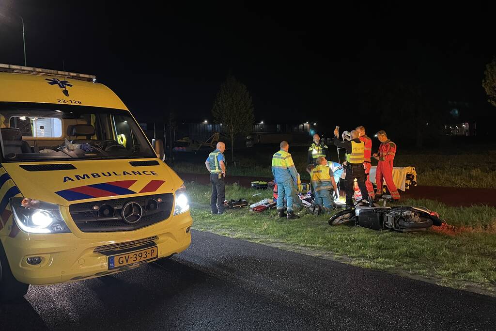 Scooterrijder ernstig gewond bij eenzijdig verkeersongeval