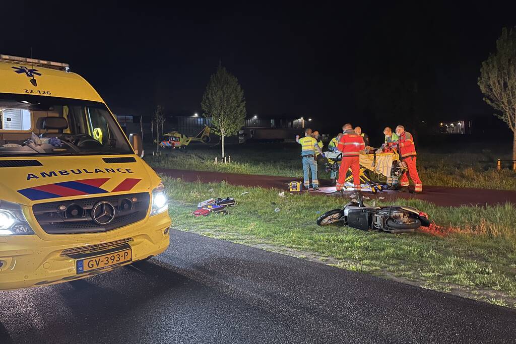 Scooterrijder ernstig gewond bij eenzijdig verkeersongeval