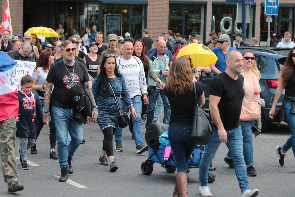 Manifestatie Walk of Freedom tegen coronabeleid