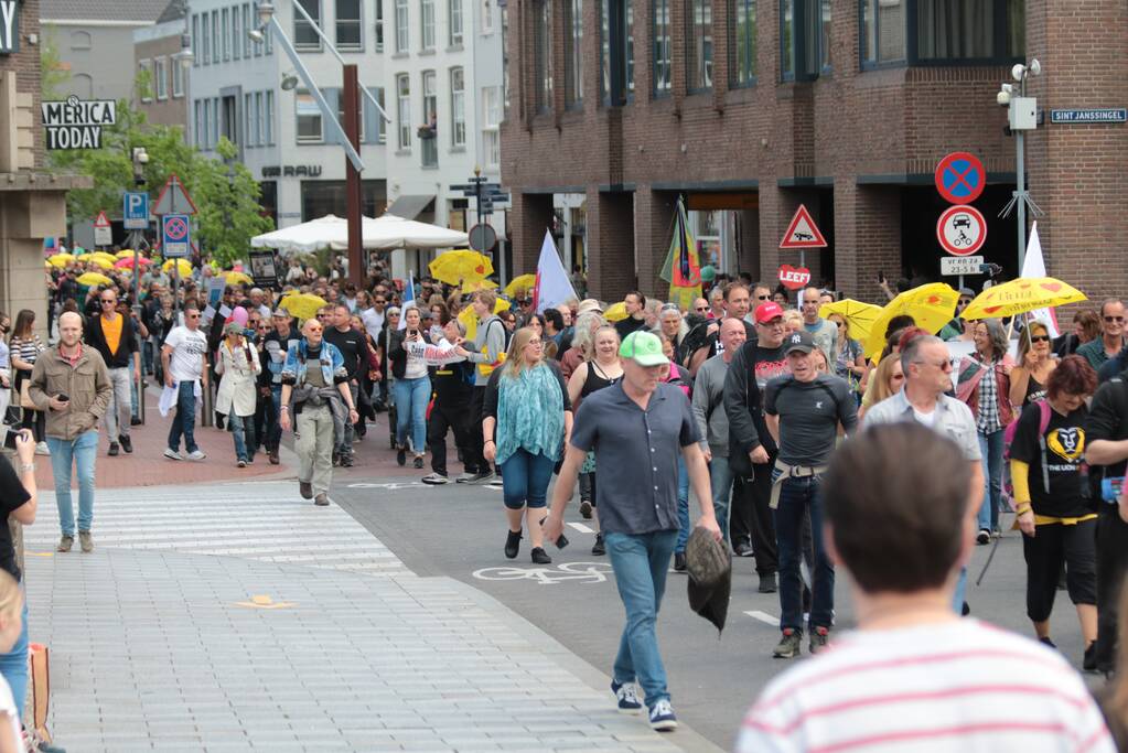 Manifestatie Walk of Freedom tegen coronabeleid