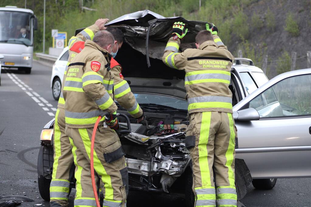 Veel schade bij verkeersongeval
