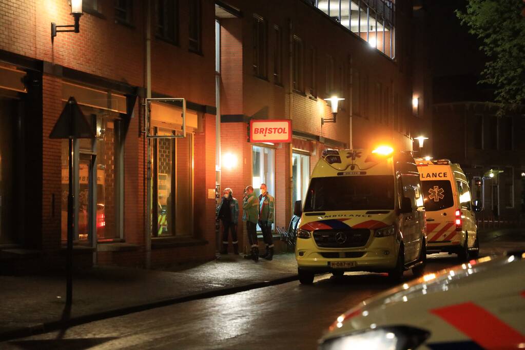 Traumahelikopter ingezet bij incident in woning