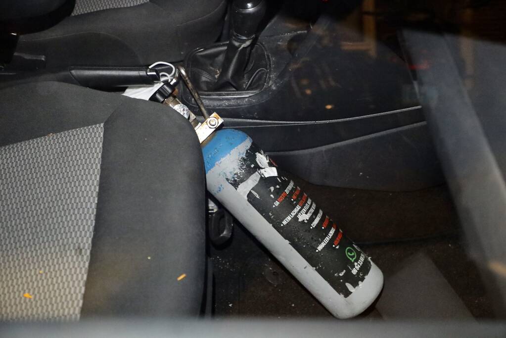 Personenauto gecrashed tijdens achtervolging