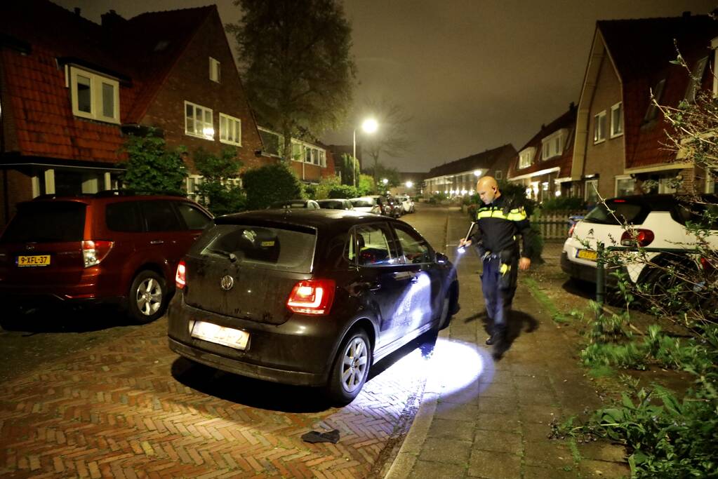 Personenauto gecrashed tijdens achtervolging