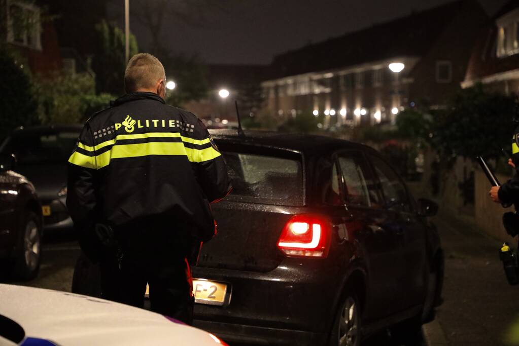 Personenauto gecrashed tijdens achtervolging