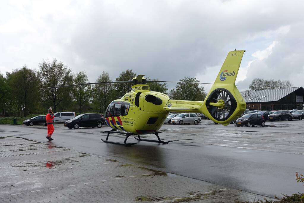 Traumahelikopter voor incident op vakantiepark