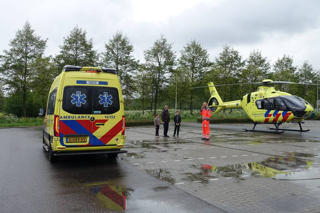 Traumahelikopter voor incident op vakantiepark