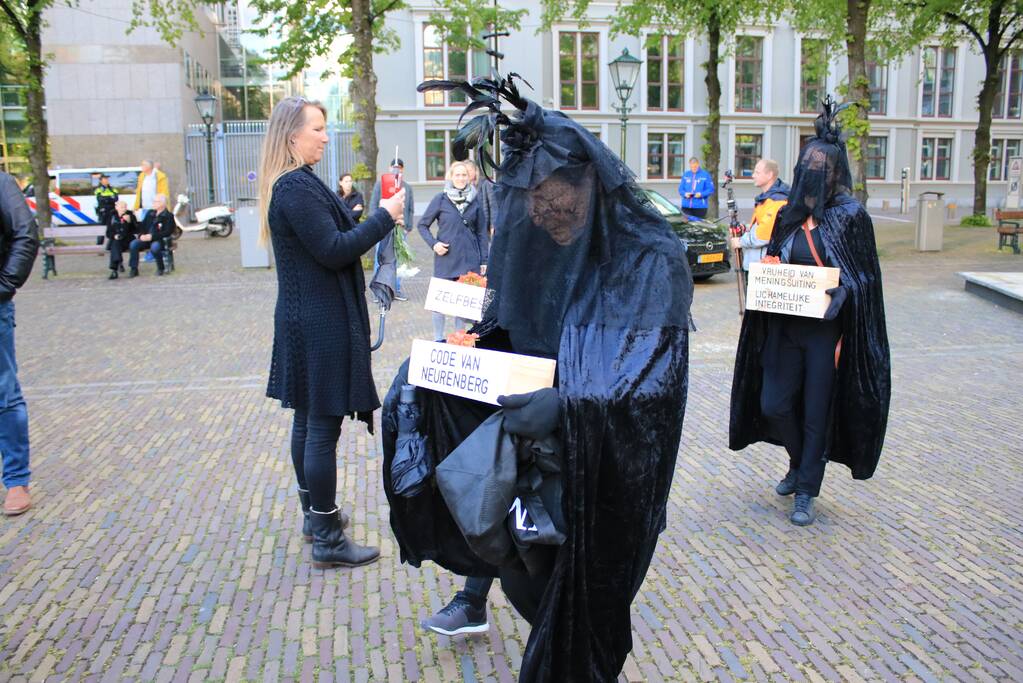 Demonstratie tegen testsamenleving