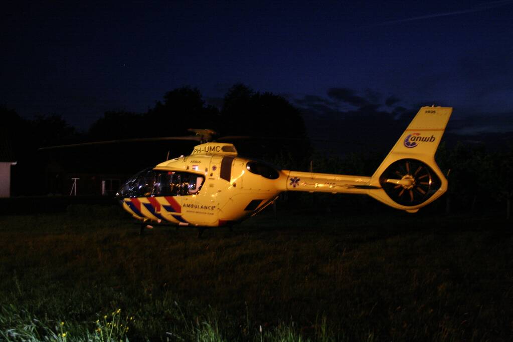 Traumahelikopter landt voor incident