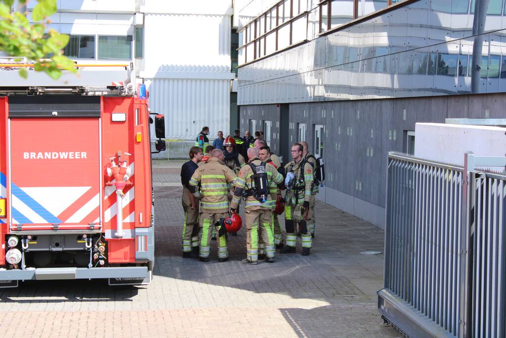 Brandweer doet onderzoek in pand Rijkswaterstaat