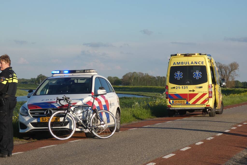 Wielrenner gewond bij aanrijding