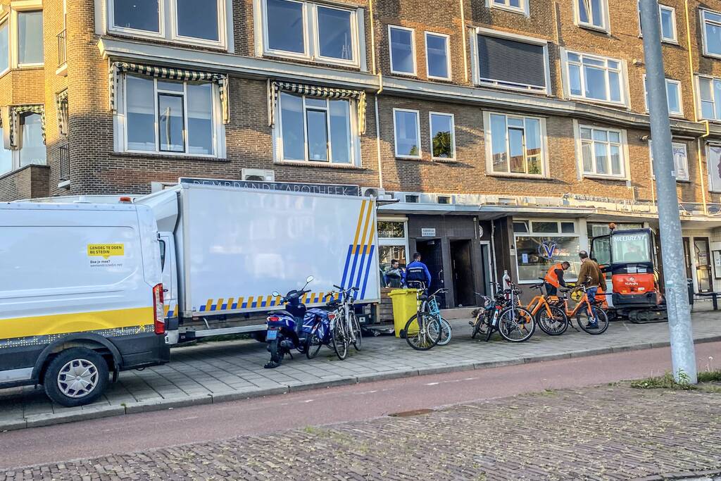 Politie en handhaving ontmantelen hennepkwekerij