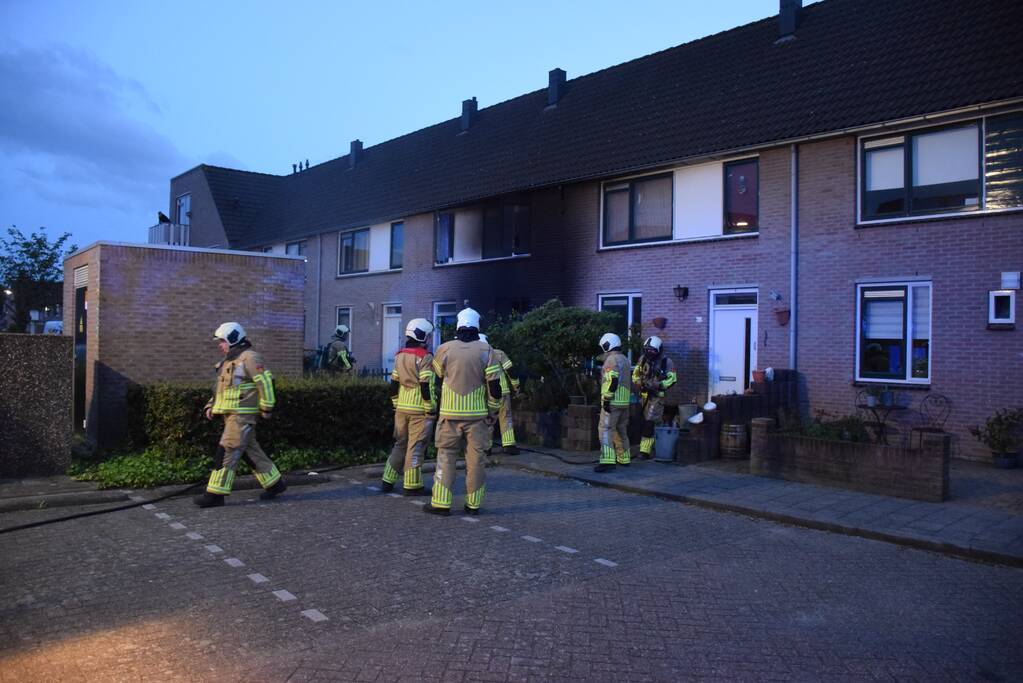 Woning zwaar beschadigd door brand
