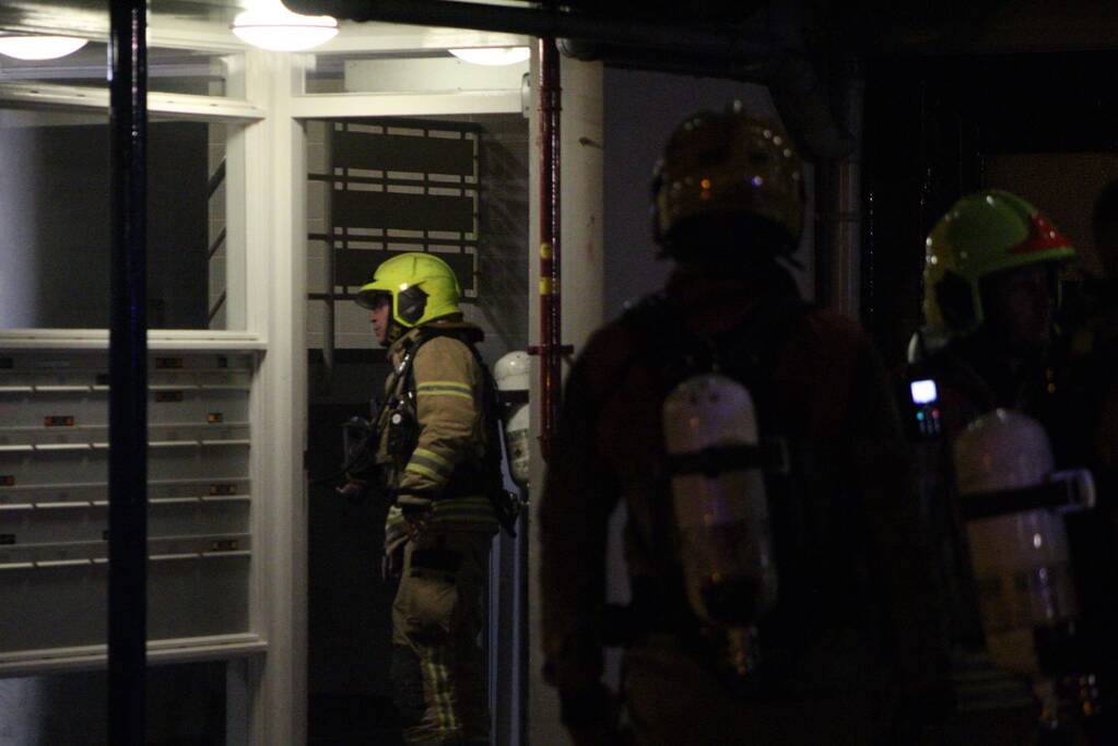 Veel rook bij brand in kelderbox