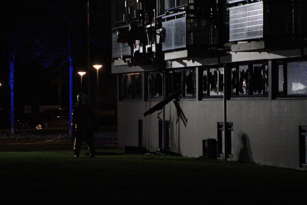 Veel rook bij brand in kelderbox