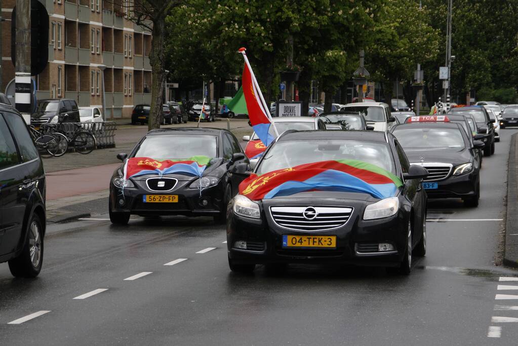Eritreastoet trekt door stad