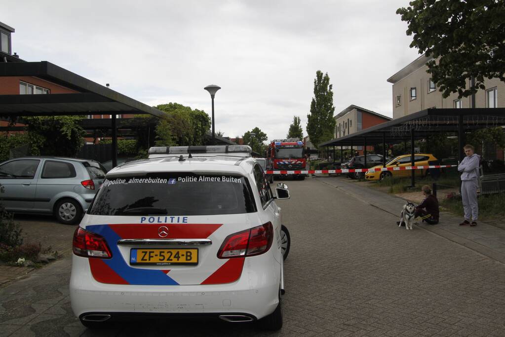 Inzet hulpdiensten bij woningbrand
