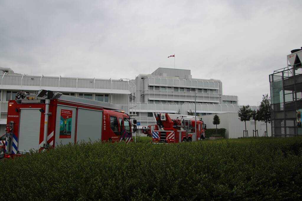 Brand in plafond ziekenhuis