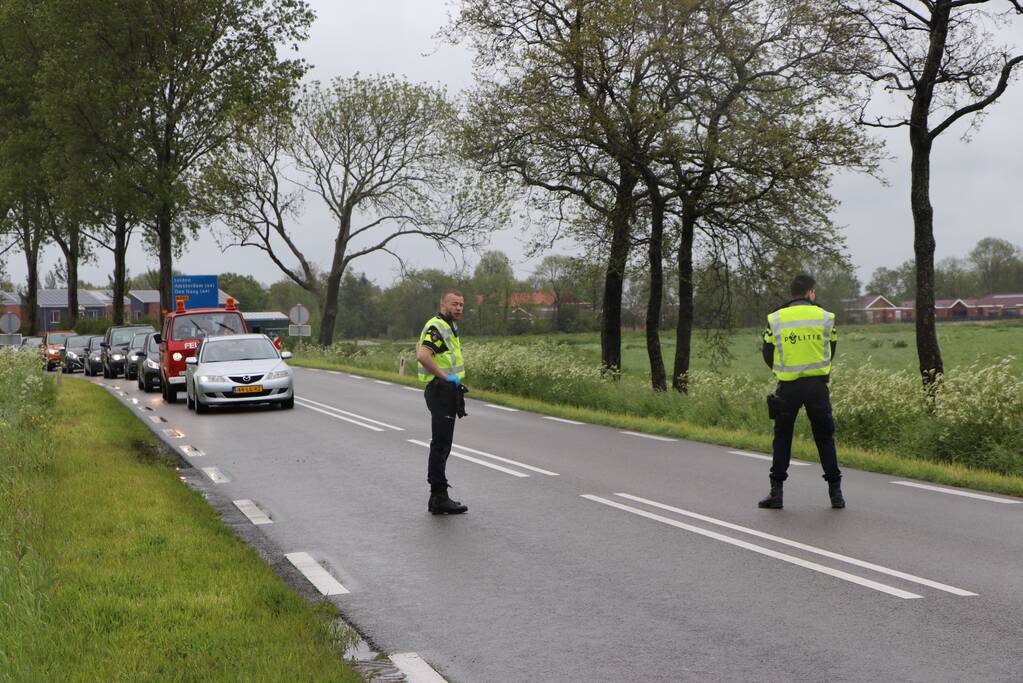 Auto slaat over de kop na ongeval